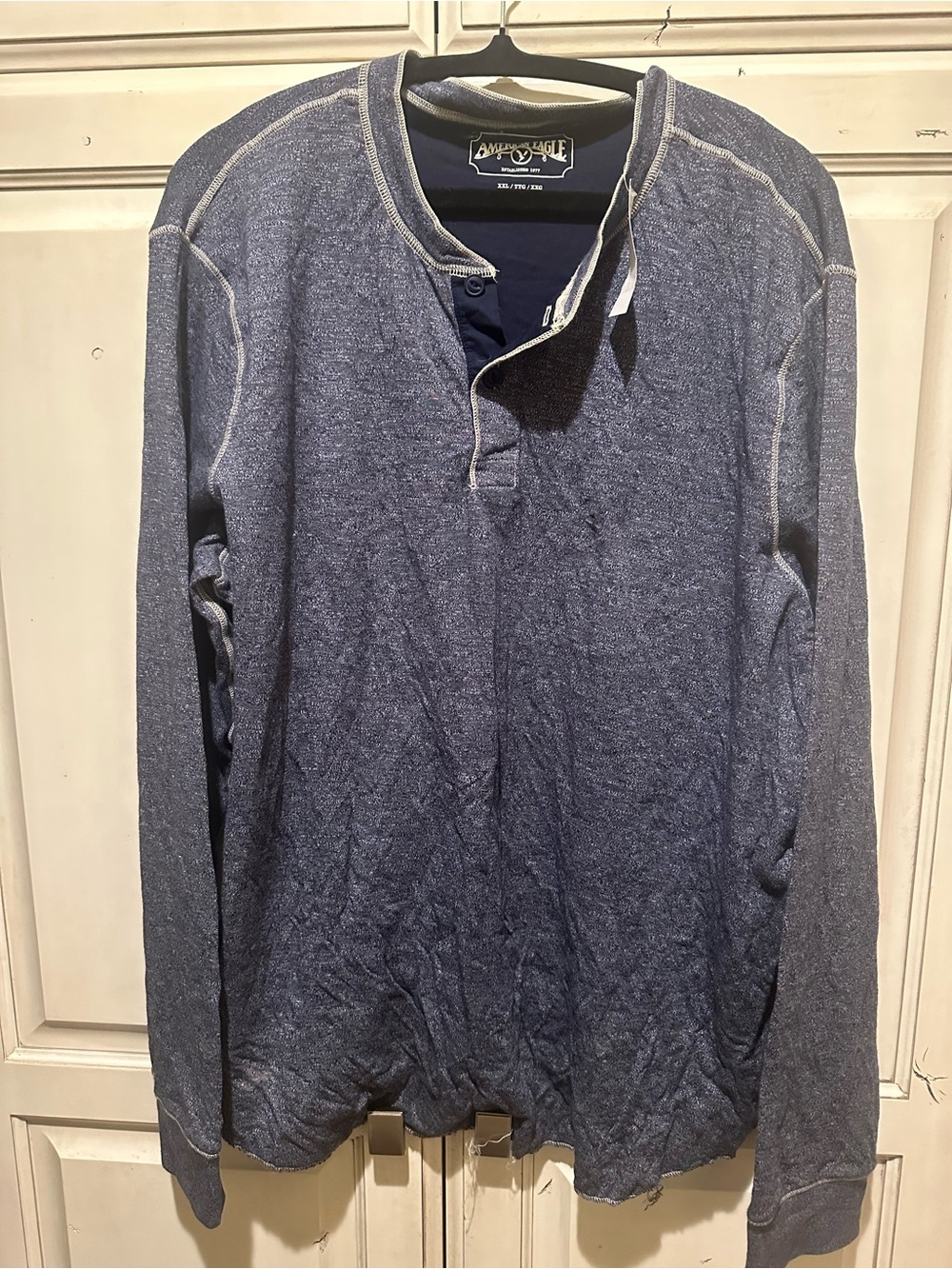 American Eagle Navy Blue Heathered Henley Pullover